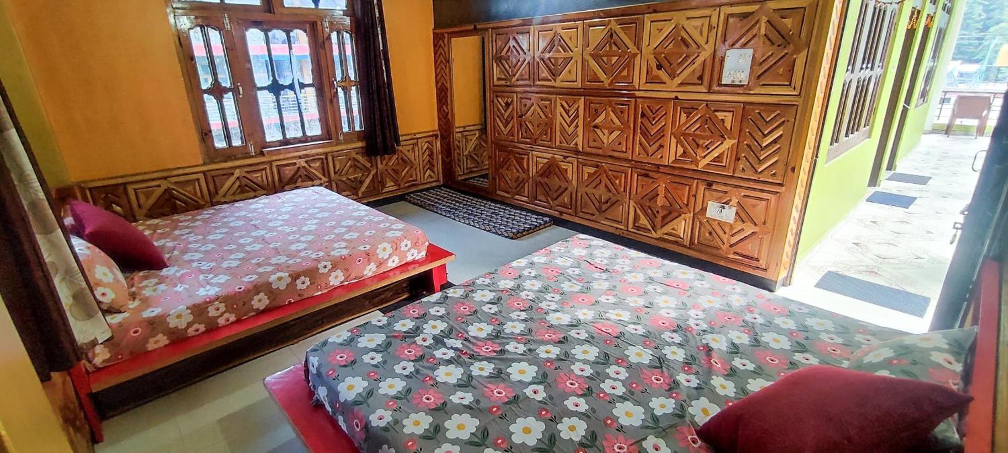 Little Hamlet Choj Apartment Kasol Ngoại thất bức ảnh